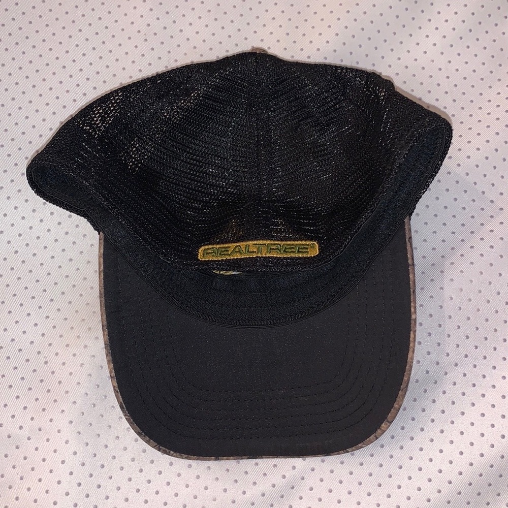 REALTREE camouflage hat with gold antlers on front mesh back elastic band L/XL - Picture 4 of 8